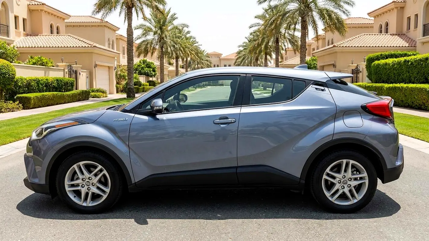 Toyota C-HR, 2023 — фото 3 из 10