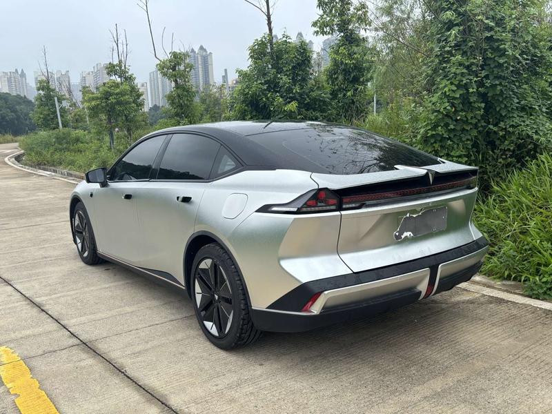 Changan Deepal SL03, 2023 — фото 4 из 10