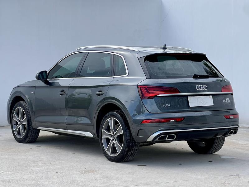 Audi Q5L, 2023 — фото 4 из 12