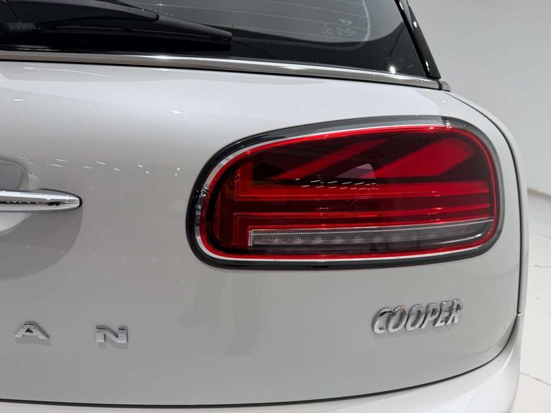 Mini Clubman, 2023 — фото 9 из 12