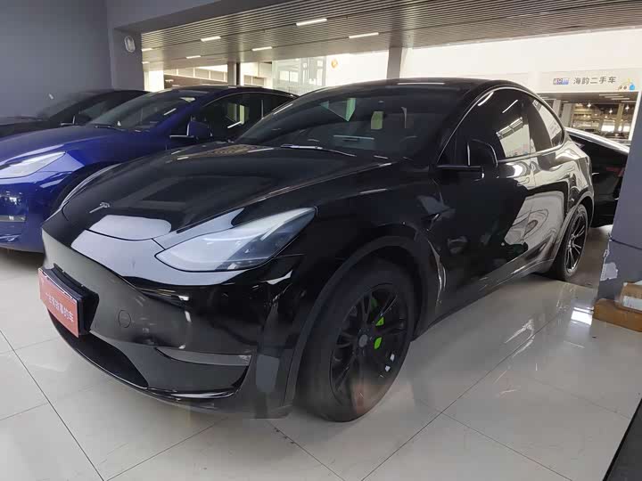 Tesla Model Y, 2022 — купить в Москве под ключ