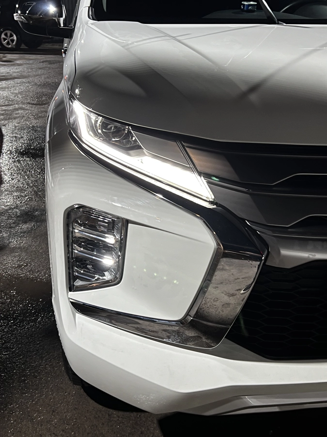 Mitsubishi Montero Sport, 2023 — фото 6 из 12