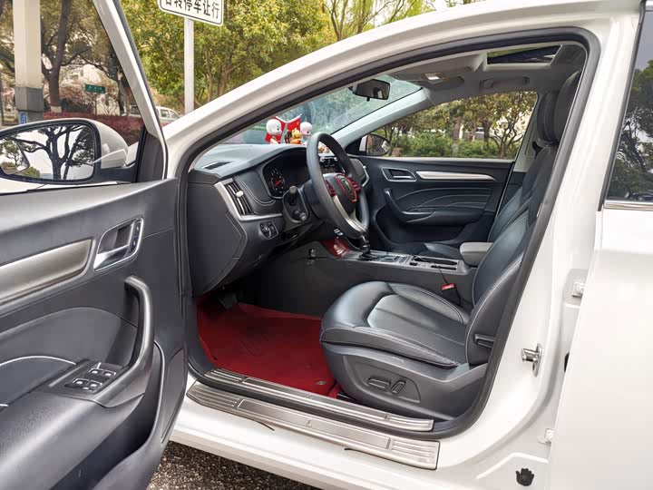 Roewe i6, 2021 — фото 8 из 9