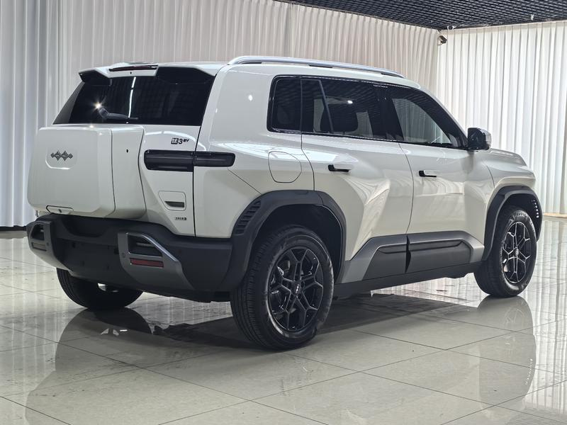 BYD FangChengBao Titanium 3 (Tai 3), 2026 — фото 7 из 12
