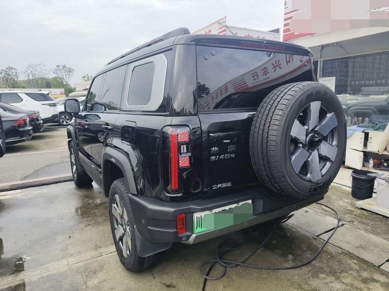 BAIC Beijing BJ40 Hybrid, 2024 — фото 4 из 12