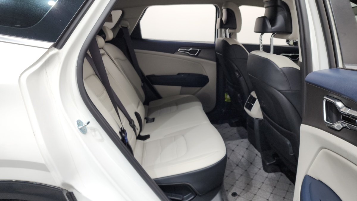 Kia Sportage, 2025 — фото 10 из 12