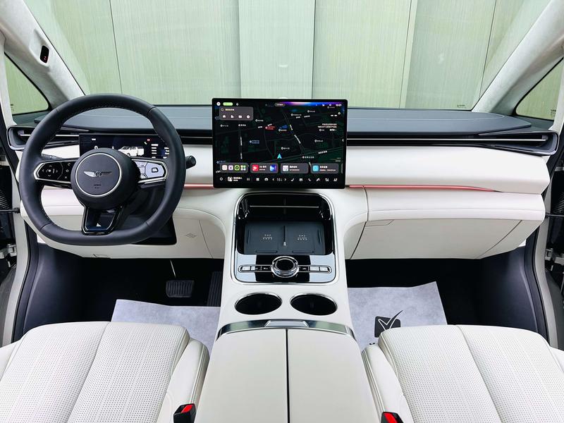 Geely Galaxy V900, 2025 — фото 8 из 12