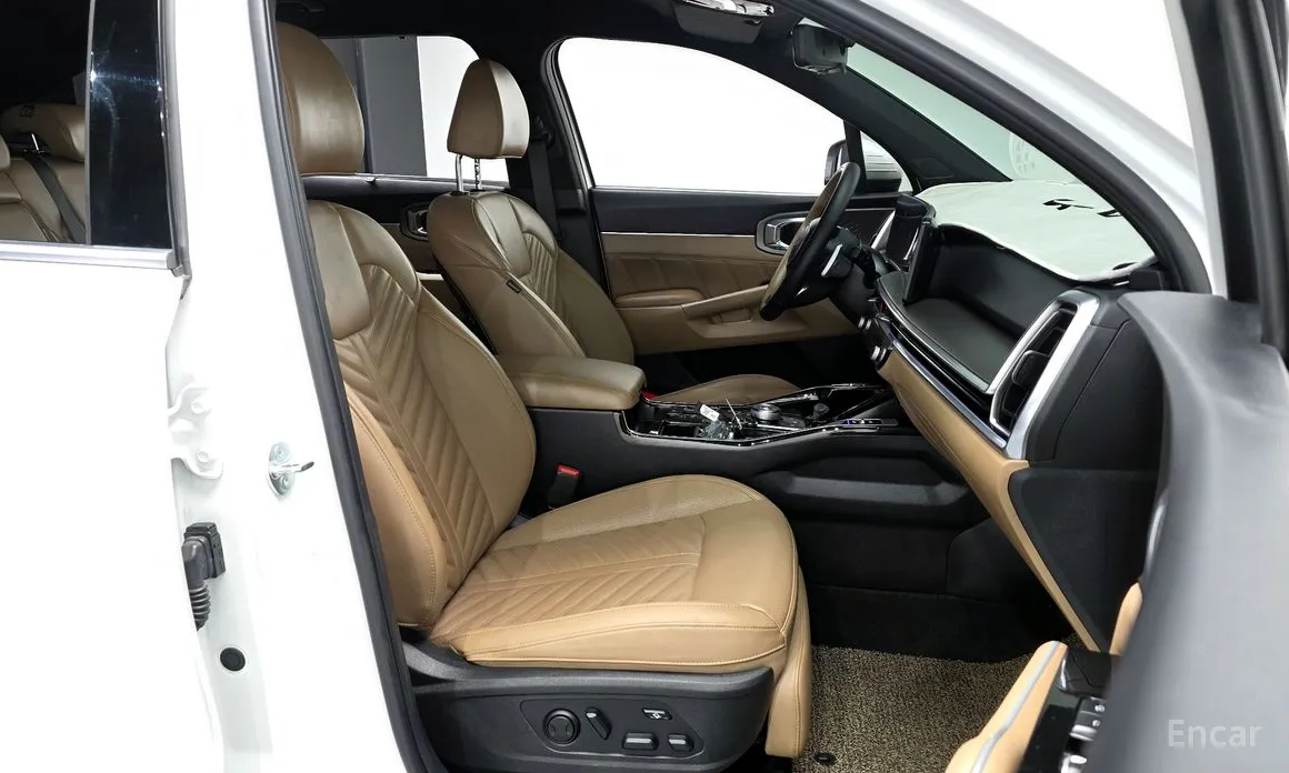 Kia Sorento, 2023 — фото 11 из 12