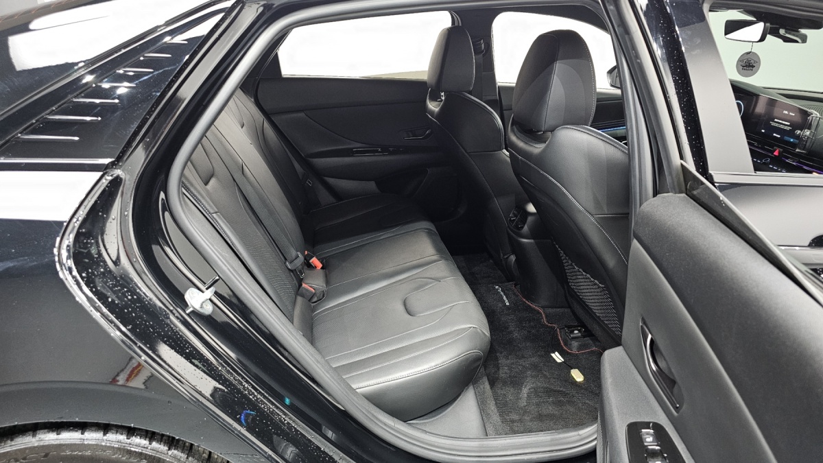 Hyundai Avante, 2022 — фото 10 из 12