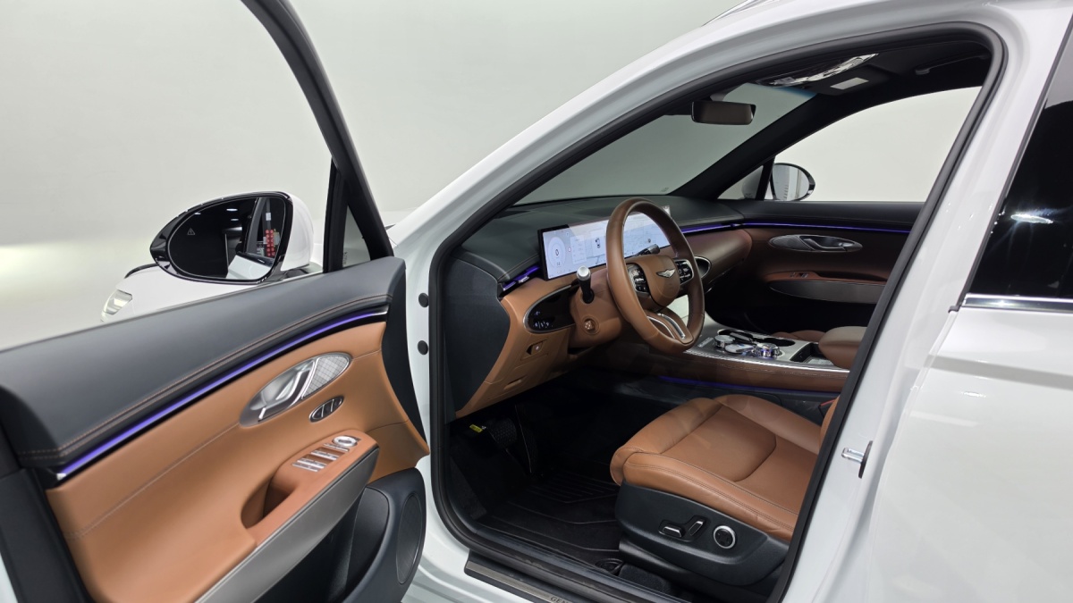 Genesis GV70, 2025 — фото 9 из 12