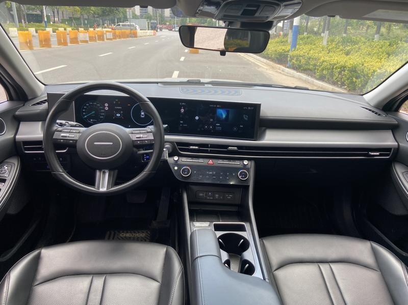 Hyundai Sonata N Line, 2024 — фото 8 из 12
