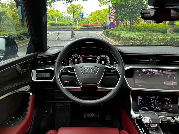 Audi A7L, 2023 — фото 7 из 9