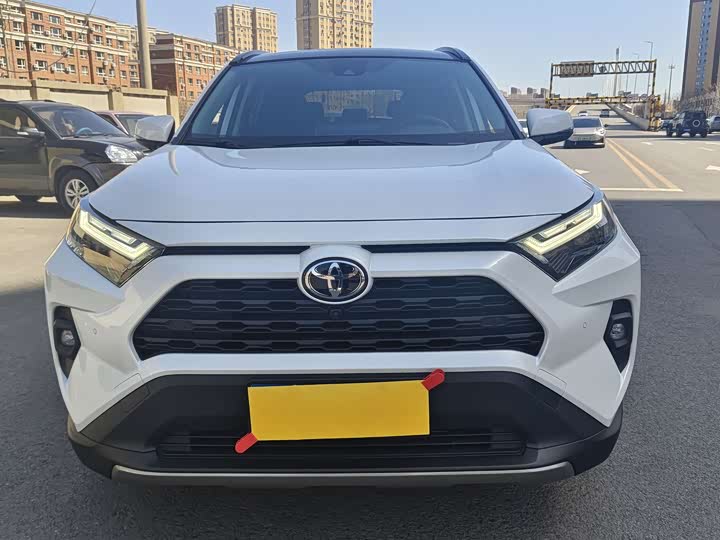 Toyota RAV4, 2024 — купить в Иванове под ключ