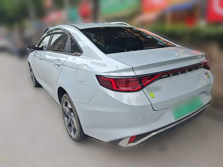 Geely Emgrand L Hi·P Hybrid, 2022 — фото 7 из 9