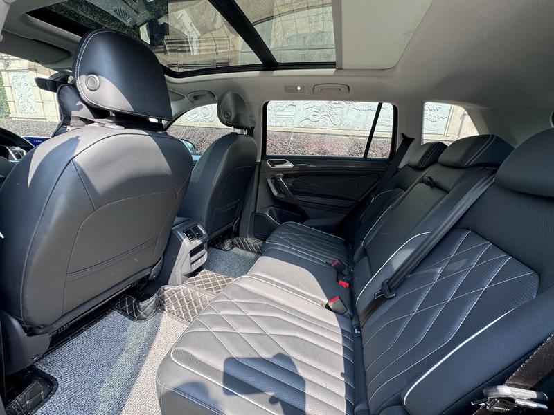 Volkswagen Tiguan L Pro, 2023 — фото 9 из 10