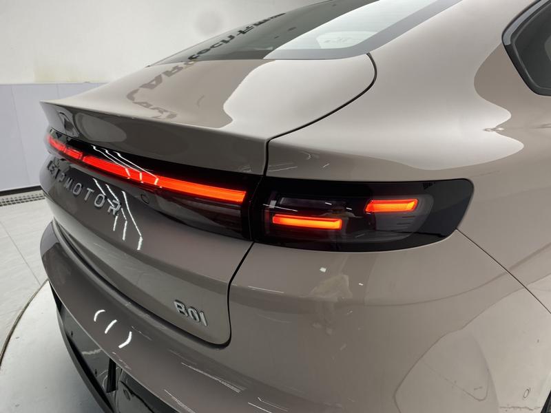 Leapmotor B01, 2025 — фото 10 из 12