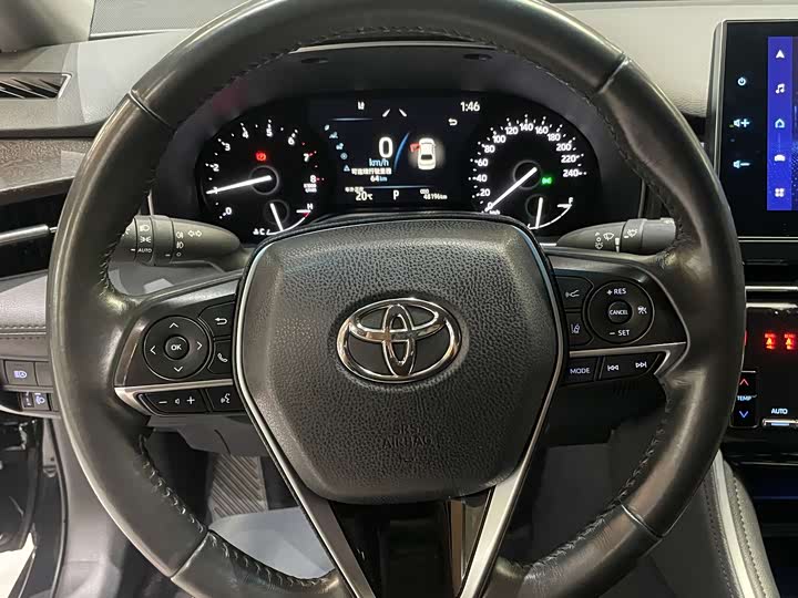 Toyota Avalon, 2022 — фото 8 из 9