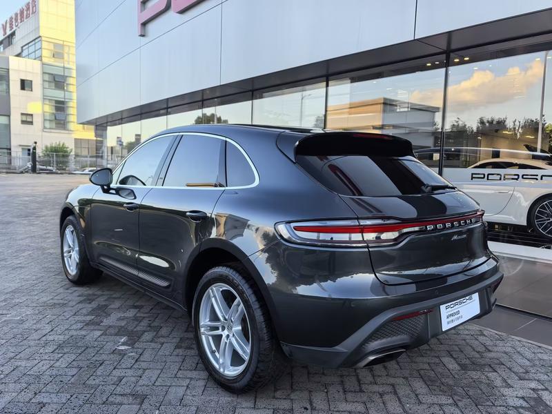 Porsche Macan, 2024 — фото 4 из 9