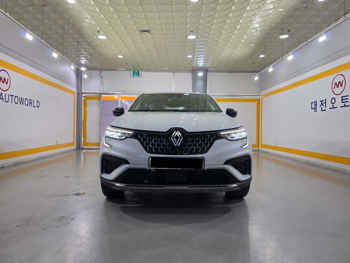 Renault Arkana, 2025 — фото 2 из 12
