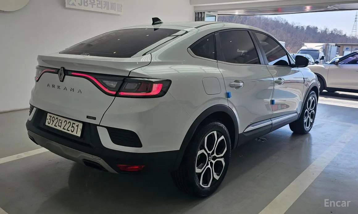 Renault Arkana, 2024 — фото 7 из 12