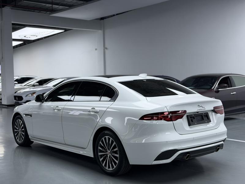 Jaguar XE L, 2022 — фото 4 из 12