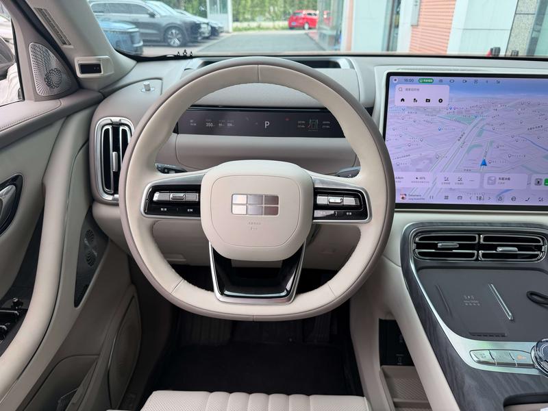 Geely Galaxy M9, 2025 — фото 7 из 11