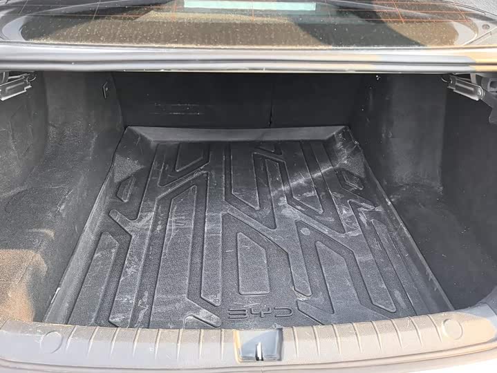 BYD Qin Plus, 2025 — фото 4 из 9