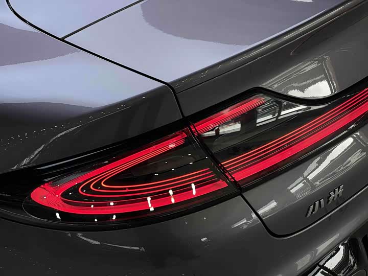 Xiaomi SU7, 2025 — фото 8 из 9