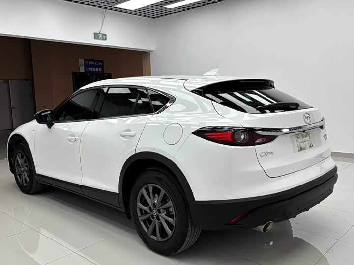 Mazda CX-4, 2023 — фото 6 из 9