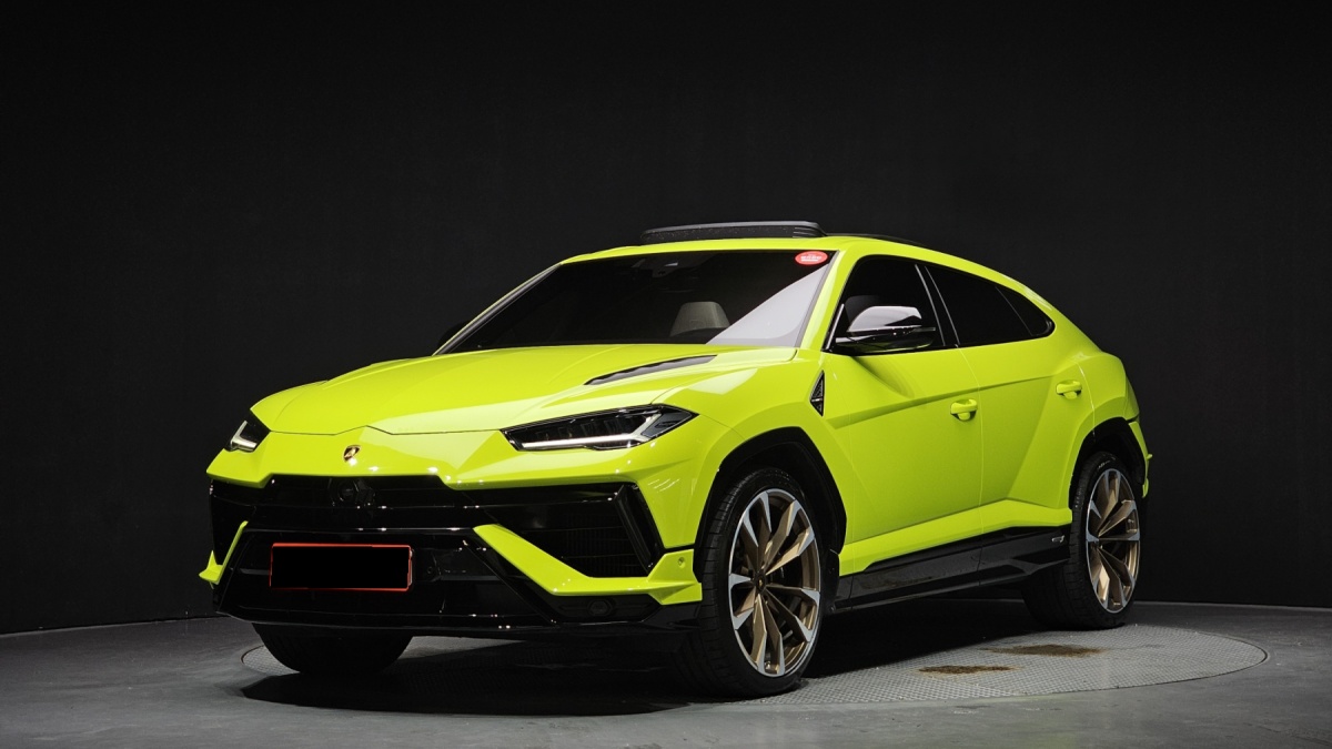 Lamborghini Urus, 2023 — купить в Кирове под ключ