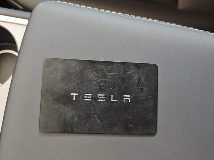 Tesla Model Y, 2022 — фото 9 из 9