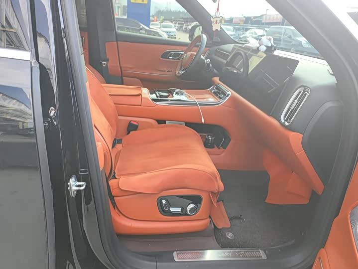 Geely Galaxy M9, 2025 — фото 8 из 9