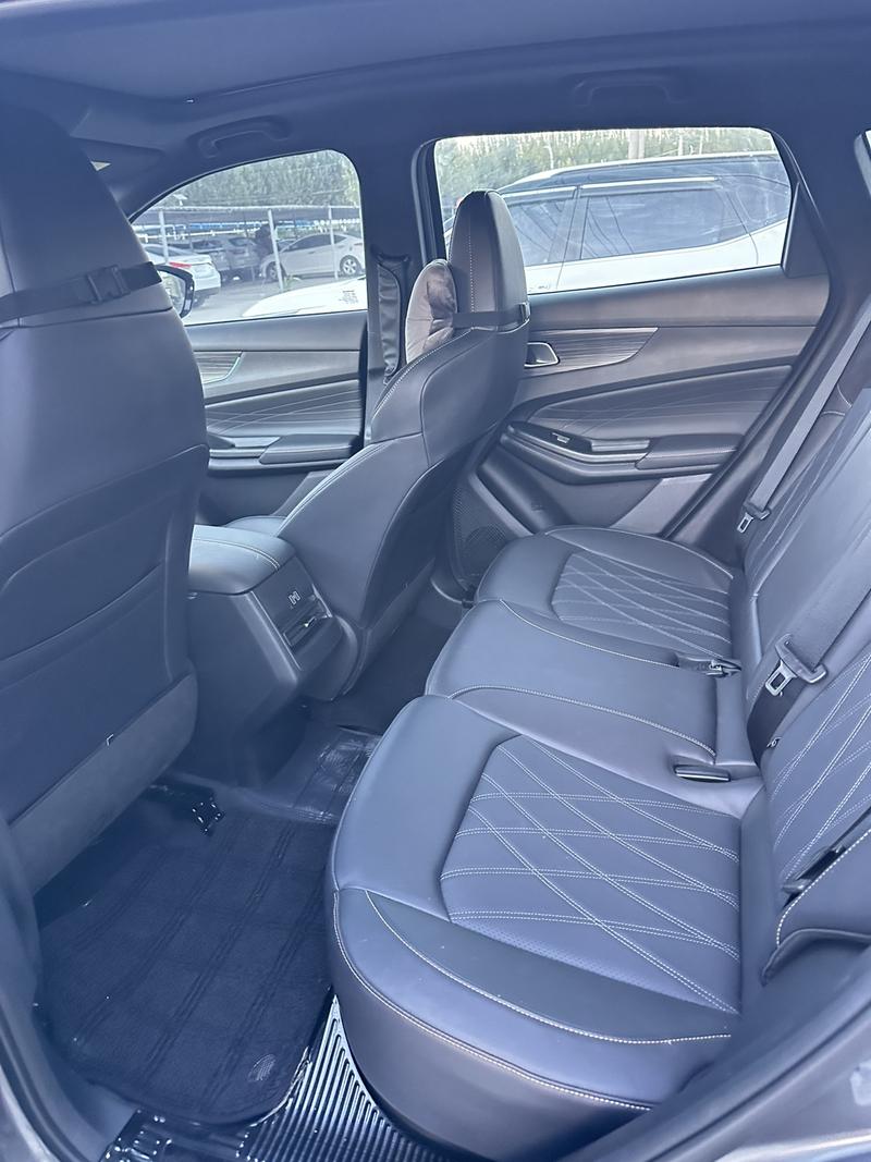 Changan Qiyuan (Nevo) Q05 Classic, 2024 — фото 7 из 8