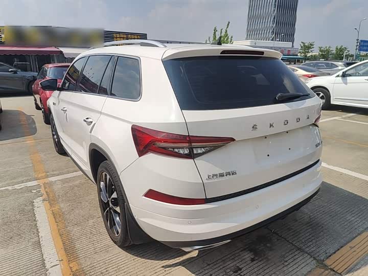 Skoda Kodiaq, 2022 — фото 5 из 9