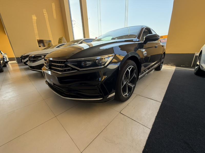 Volkswagen Magotan, 2025 — купить в Рязани под ключ