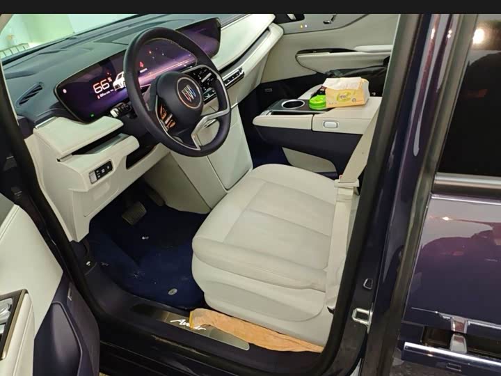 Buick GL8 Hybrid, 2025 — фото 4 из 9
