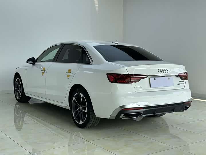 Audi A4L, 2023 — фото 7 из 9