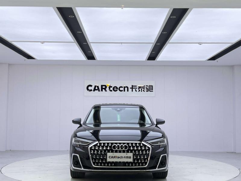 Audi A8, 2023 — фото 2 из 12