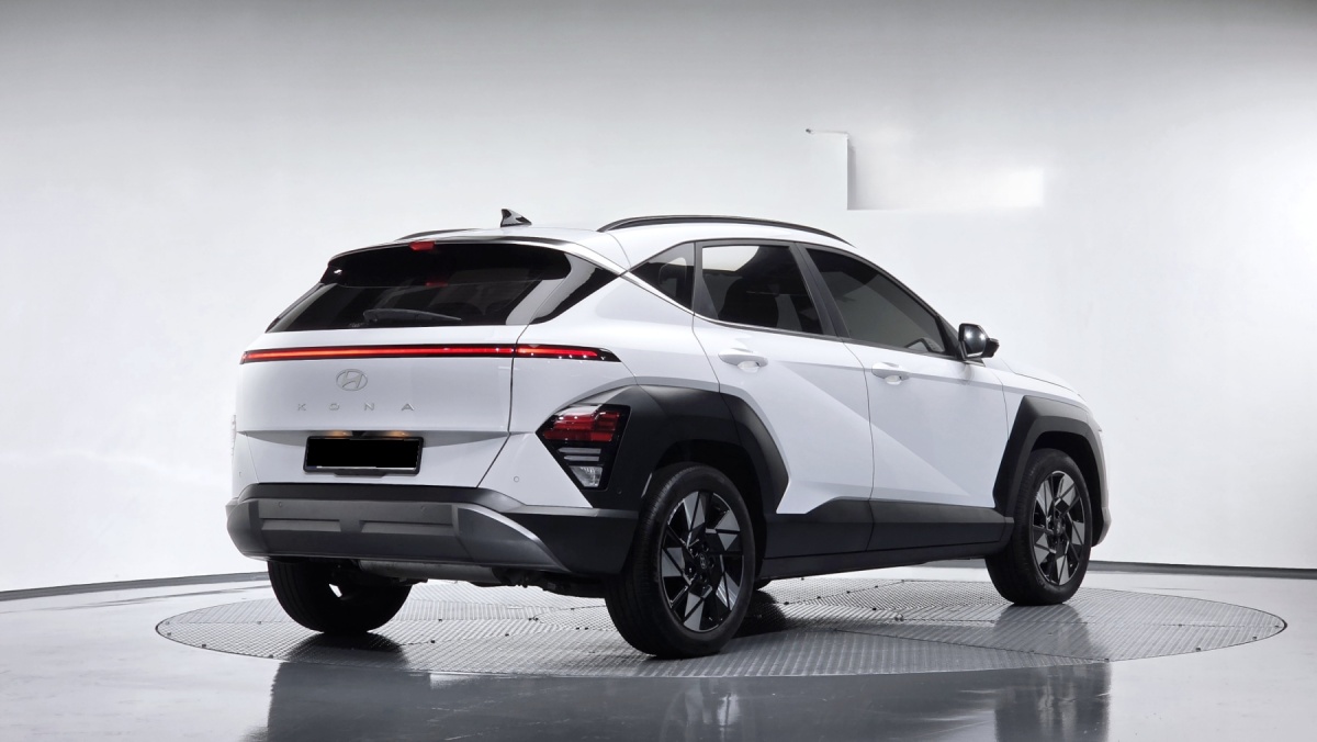 Hyundai Kona, 2024 — фото 2 из 12