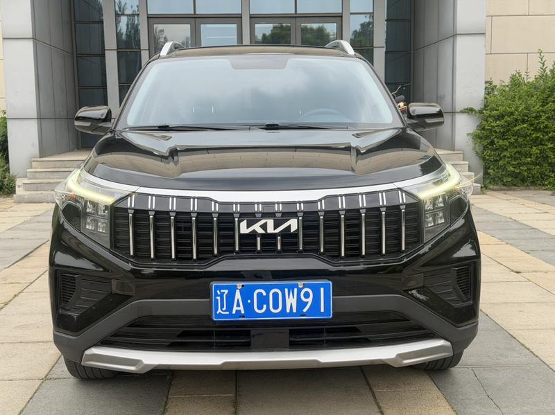 Kia Sportage GT-line, 2022 — фото 2 из 12