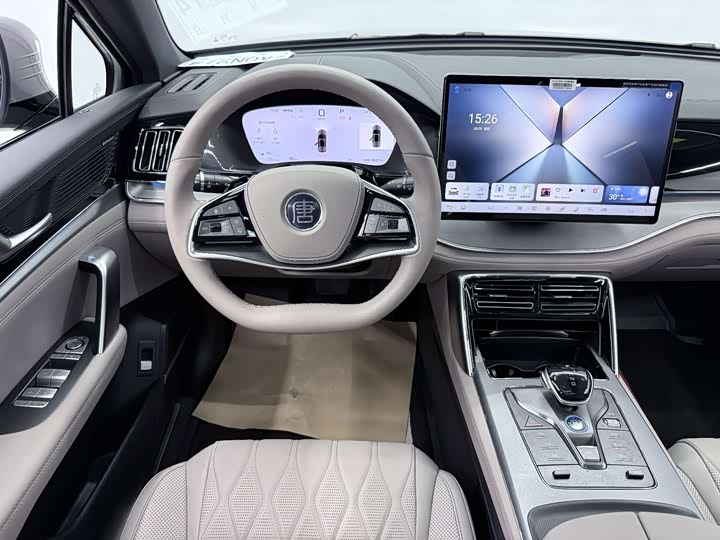 BYD Tang Hybrid/EV, 2024 — фото 8 из 9