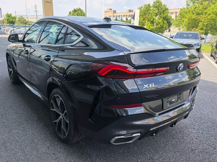 BMW X6, 2024 — фото 4 из 9