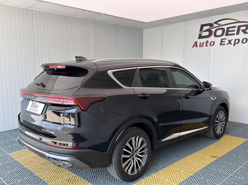Jetour X70 Plus, 2023 — фото 6 из 12