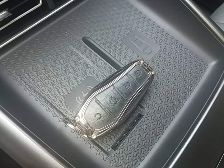 BYD Song Pro Hybrid, 2025 — фото 9 из 9