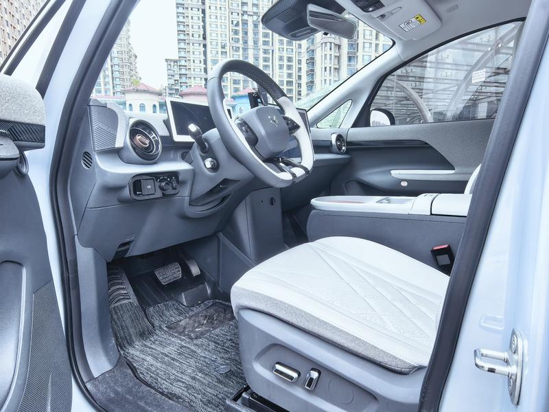 BAIC Arcfox Kaola, 2023 — фото 9 из 11