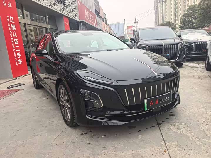 Hongqi E-QM5, 2024 — фото 3 из 9