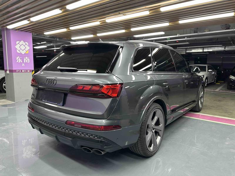 Audi SQ7, 2024 — фото 6 из 10