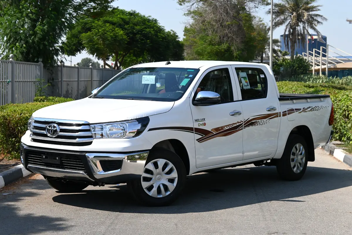 Toyota Hilux, 2026 — фото 2 из 10
