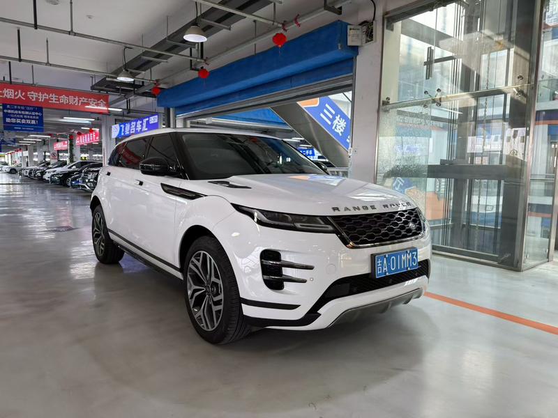 Land Rover Range Rover Evoque L, 2022 — фото 3 из 10