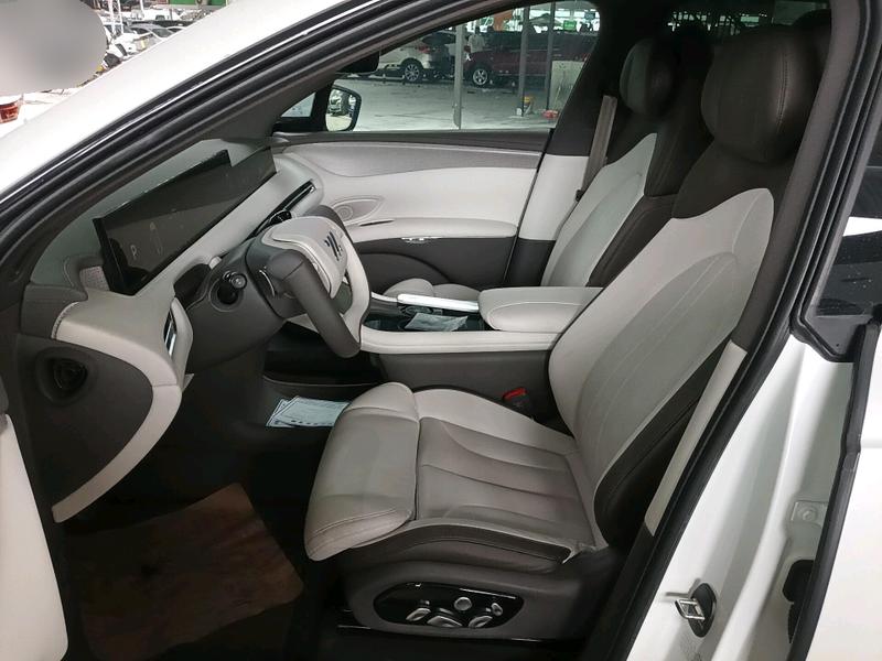 IM motors LS7, 2023 — фото 10 из 12